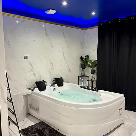 Apartman Dalikyda - Blue Dream - Balneo - Netflix - Cocoon *