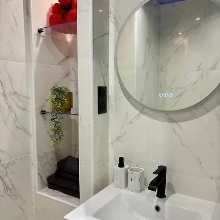 Dalikyda - Blue Dream - Balneo - Netflix - Cocoon Apartman *