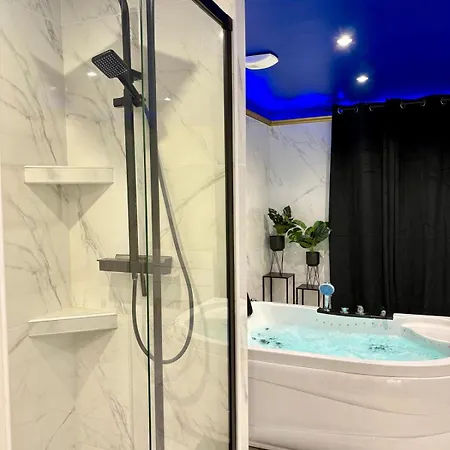 Dalikyda - Blue Dream - Balneo - Netflix - Cocoon